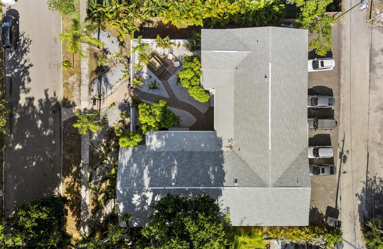 Downtown St.Pete 10 unit Multi Family Apartment Building For Sale $2,650,000 Downtown St.Pete 10 unit Multi Family Apartment Building For Sale $2,650,000