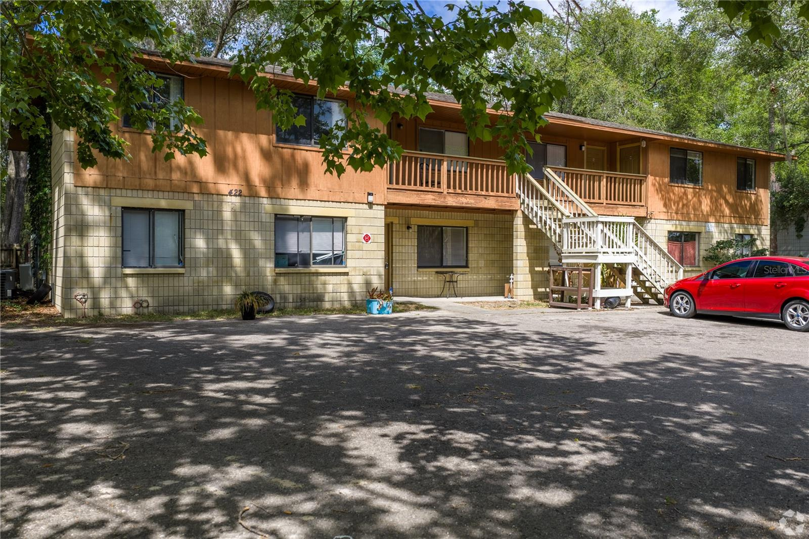 16 Unit Multi Family Building For Sale in Gainesville, FL