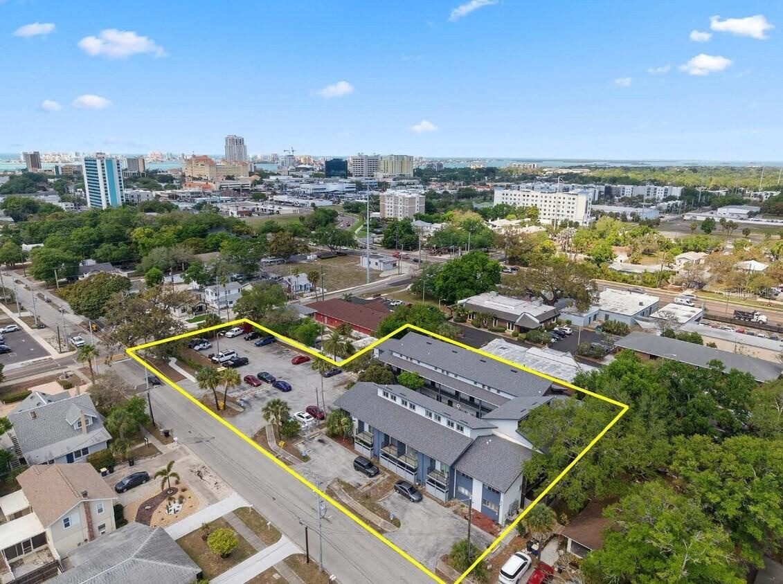 33 Unit Multifamily Building For Sale In Clearwater, FL $5,250,000 33 Unit Multifamily Building For Sale In Clearwater, FL $5,250,000