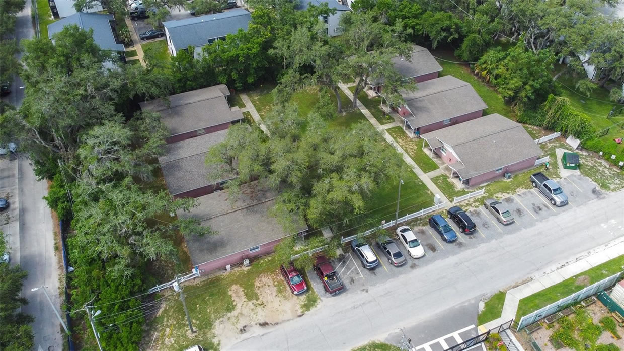 Tampa 12 Unit Multi Family Property For Sale - $1,950,000 Tampa 12 Unit Multi Family Property For Sale - $1,950,000