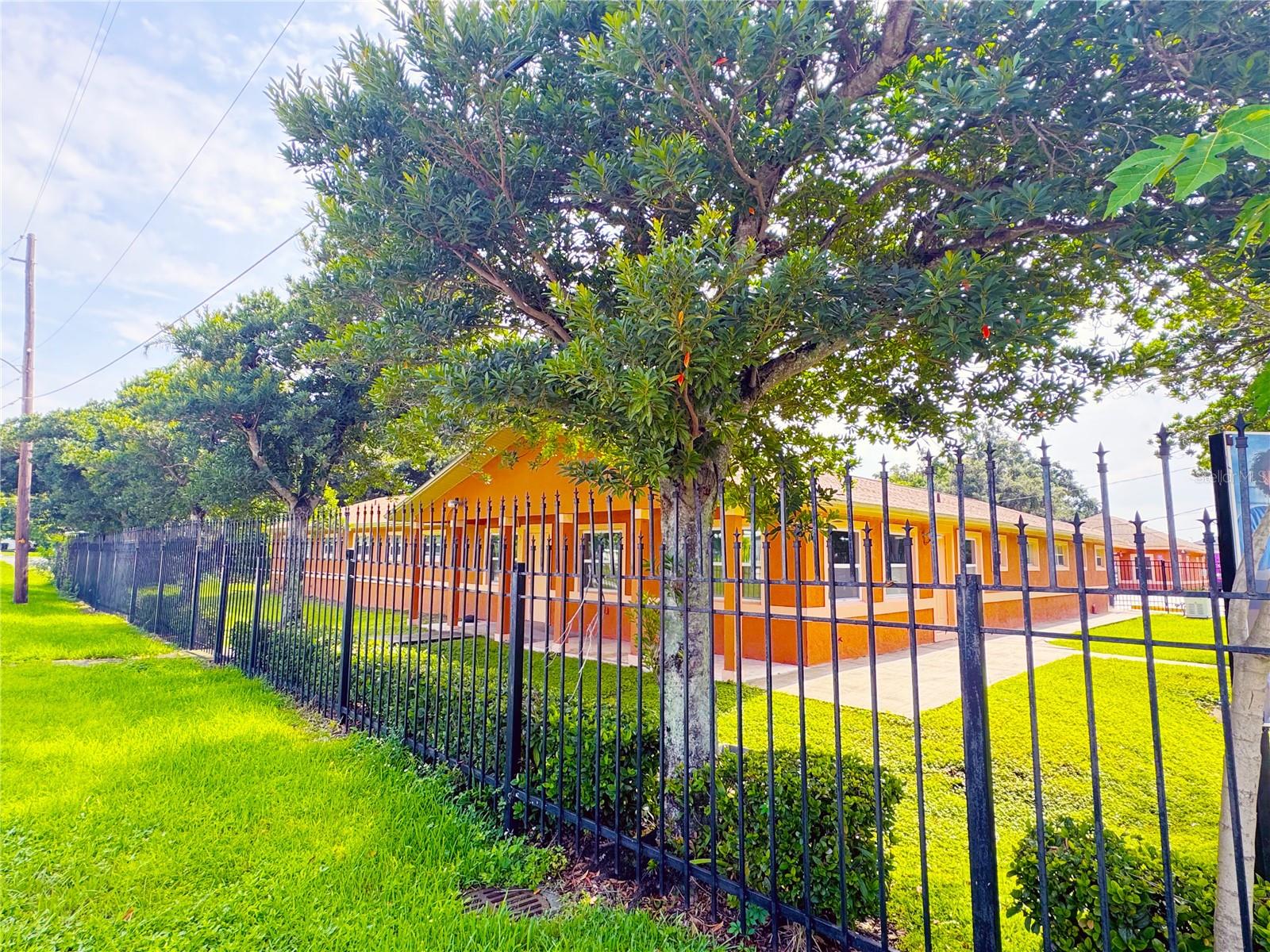 54 Bed Assisted Living Facility For Sale in Orlando, Florida - $5,000,000 54 Bed Assisted Living Facility For Sale in Orlando, Florida - $5,000,000