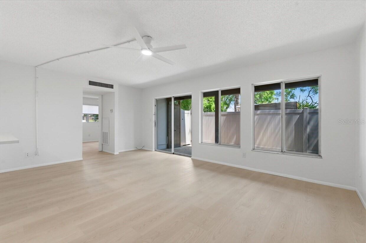 33 Unit Multi Family Property For Sale in Clearwater, Florida - $5,250,000 33 Unit Multi Family Property For Sale in Clearwater, Florida - $5,250,000